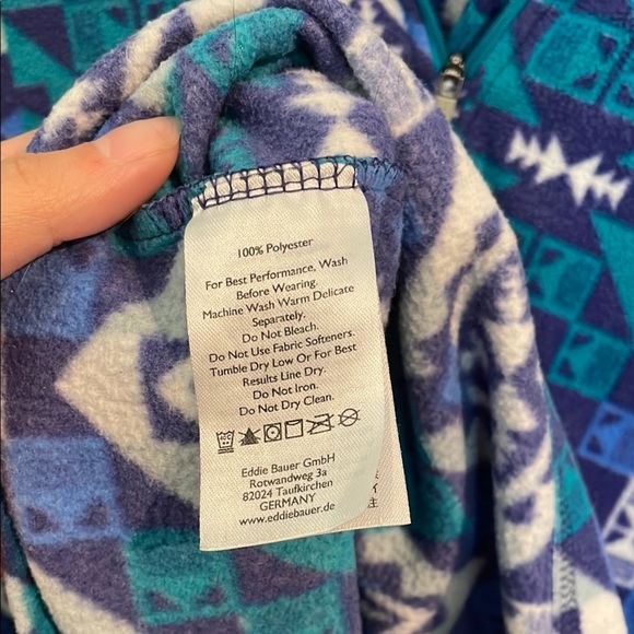 Eddie Bauer Blue and White Geometric Fleece - Picture 3 of 4